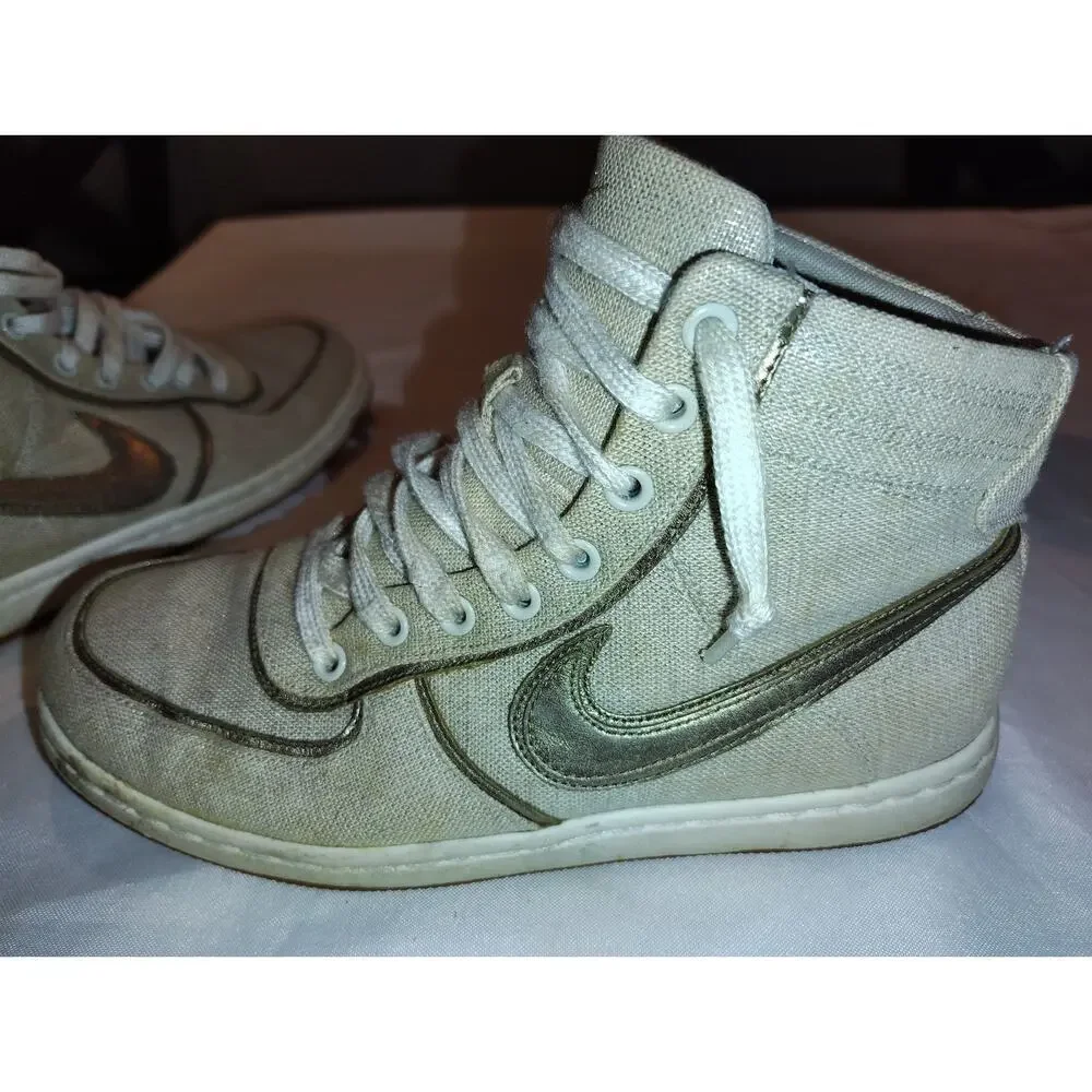 Nike Air 330238-221 Womens Metallic Canvas Sneaker Shoe size 6.5
